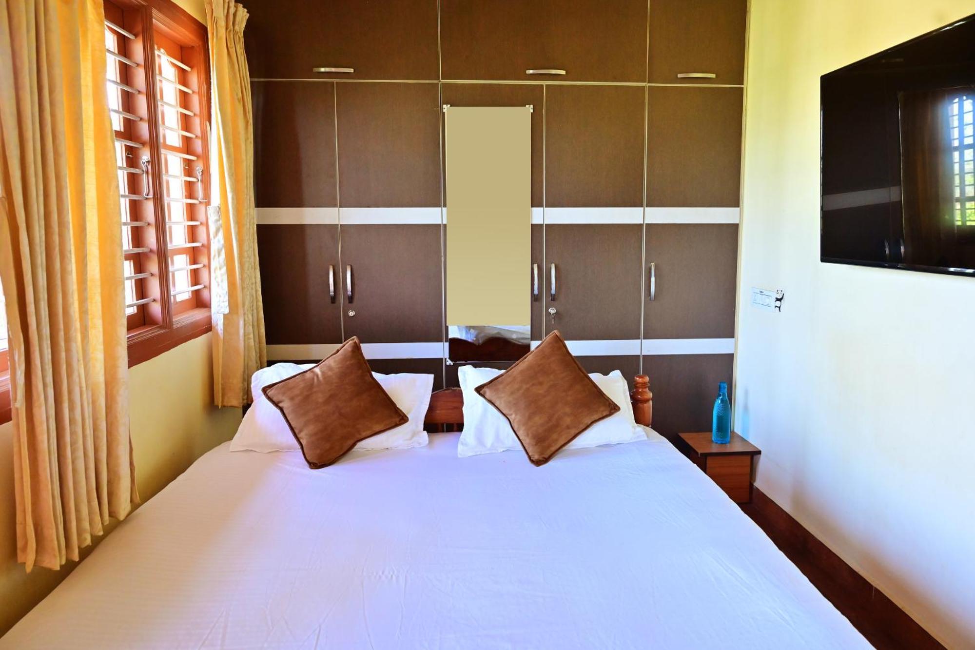 Hulihara Homestay - Full Villa, Coffee Estate & Balcony View 사클레시푸르 외부 사진
