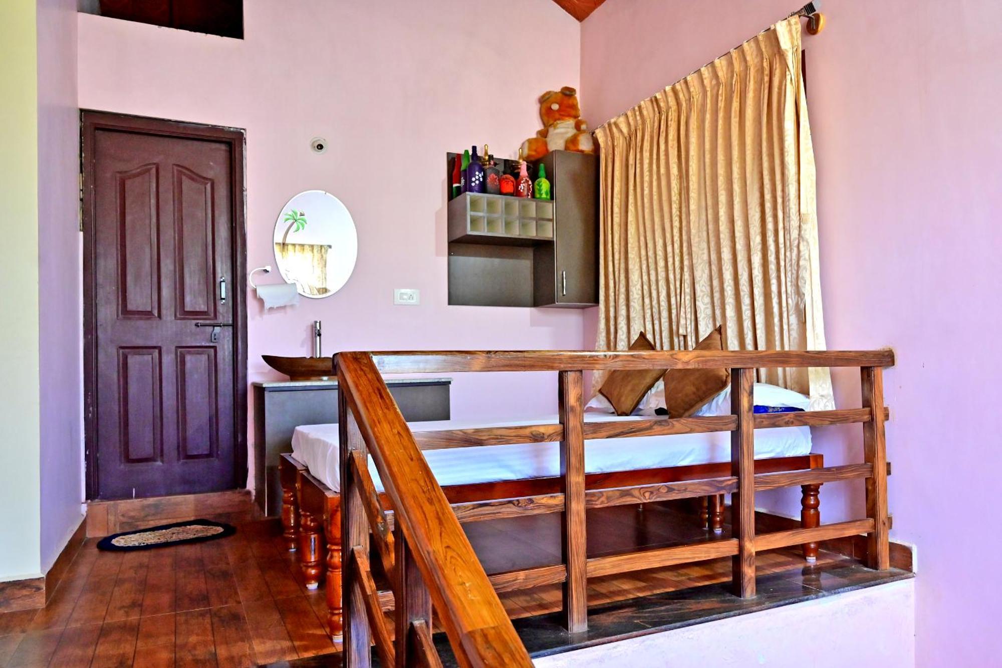 Hulihara Homestay - Full Villa, Coffee Estate & Balcony View 사클레시푸르 외부 사진